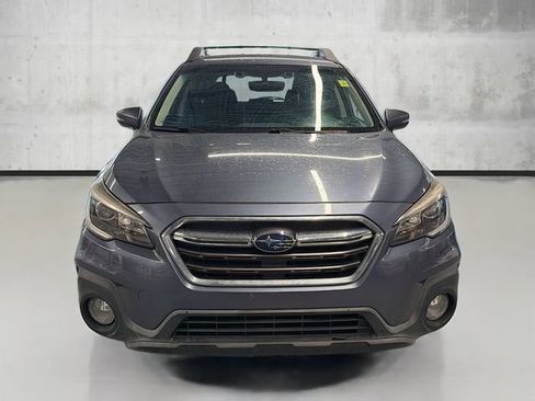 Used 2018 Subaru Outback 2.5i Premium image 2