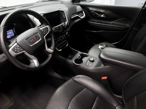 Used 2024 GMC Terrain SLT AWD/4WD image 23