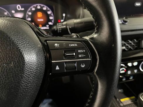 Used 2024 Honda Accord Touring image 27