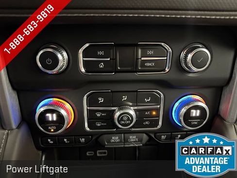 Certified 2023 GMC Yukon SLT w/ SLT Premium Package AWD/4WD image 4