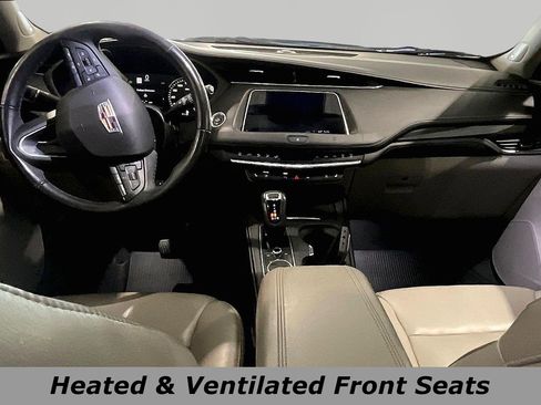 Used 2019 Cadillac XT4 Premium Luxury FWD image 7
