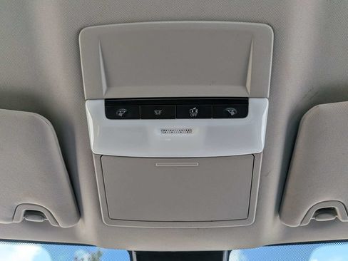 Used 2025 Nissan Altima 2.5 SV FWD image 24