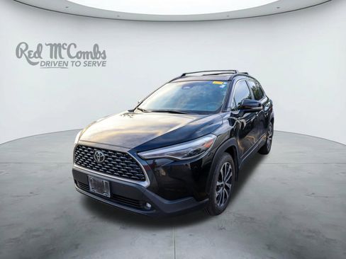 Certified 2024 Toyota Corolla Cross XLE w/ Convenience Package FWD image 1