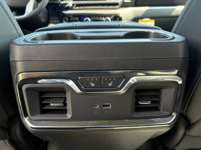 New 2026 GMC Sierra 1500 SLT w/ SLT Premium Package AWD/4WD image 17