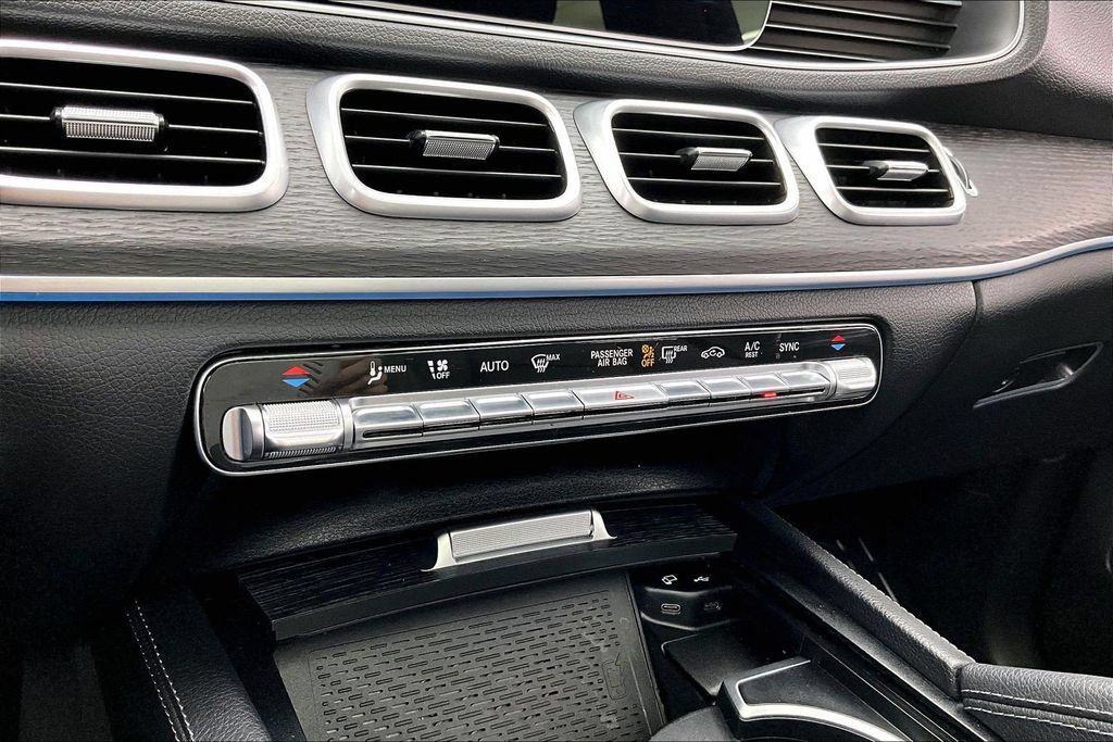 Used 2023 Mercedes-Benz GLE 350 4MATIC image 32