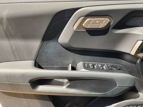 New 2027 Kia Telluride S AWD/4WD image 16