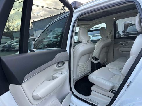 Used 2025 Volvo XC90 T8 Plus w/ Protection Package Premier image 16