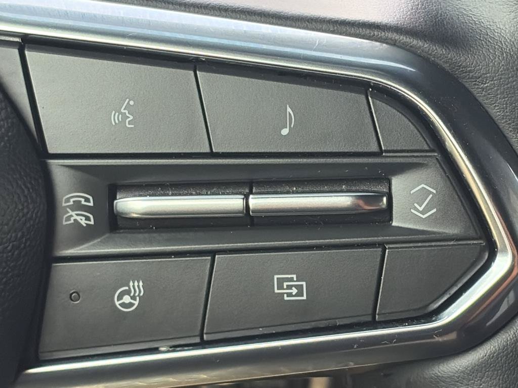 Used 2024 Chevrolet Traverse LT AWD/4WD image 13