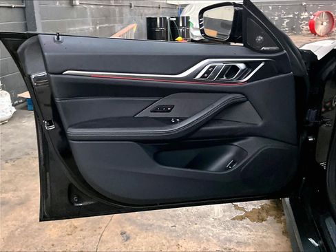 Used 2023 BMW i4 eDrive35 w/ Premium Package image 25