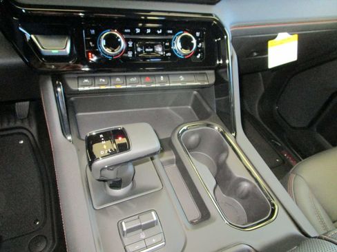 New 2026 GMC Sierra 1500 AT4 w/ AT4 Premium Package image 42