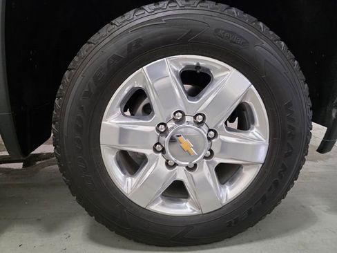 Certified 2022 Chevrolet Silverado 2500 LTZ image 32