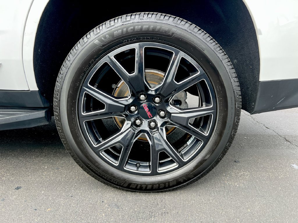 Used 2023 GMC Yukon Denali AWD/4WD image 27