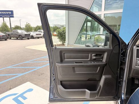 Used 2019 RAM 1500 Tradesman w/ Popular Equipment Group AWD/4WD image 15