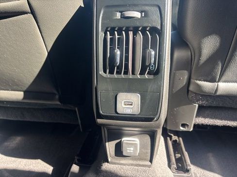 Used 2022 Jeep Compass Latitude image 17