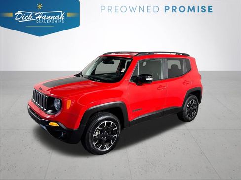 Used 2023 Jeep Renegade Latitude AWD/4WD image 1