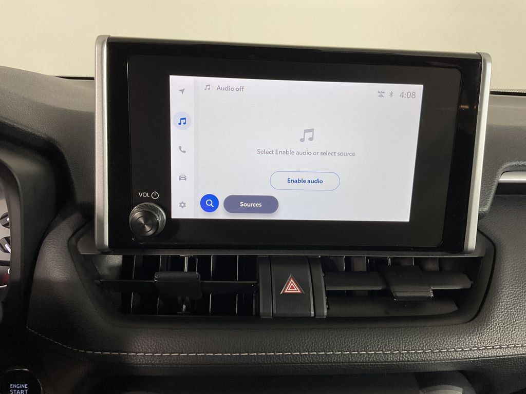 Used 2025 Toyota RAV4 XLE FWD image 14