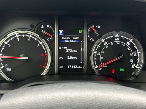 Certified 2023 Toyota 4Runner Limited image 34