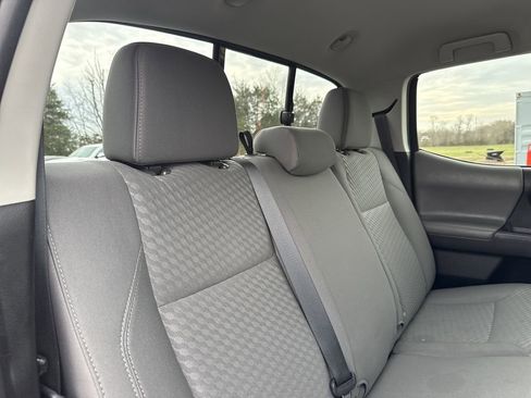 Used 2023 Toyota Tacoma SR w/ SR Convenience Package image 33