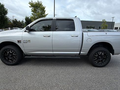 Used 2019 RAM 1500 Big Horn w/ Rambox Value Package AWD/4WD image 11