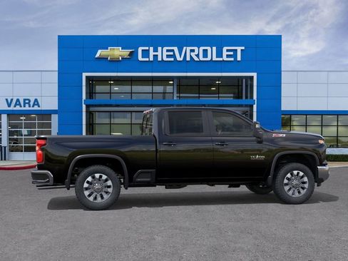 New 2026 Chevrolet Silverado 2500 LT w/ Texas Edition image 5