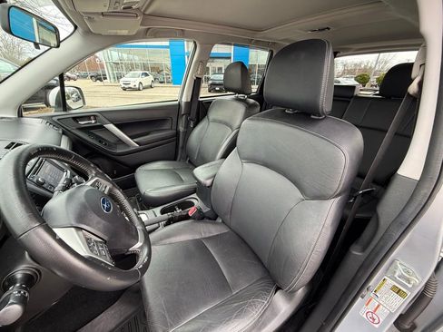 Used 2015 Subaru Forester 2.5i Limited image 21