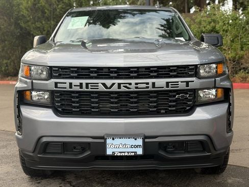 Used 2022 Chevrolet Silverado 1500 Custom w/ Safety Confidence Package image 2