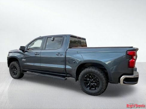 Used 2019 Chevrolet Silverado 1500 LT w/ Texas Edition AWD/4WD image 3
