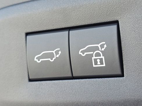 New 2026 Lexus RZ 350e 2WD image 9