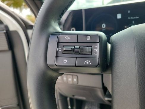 Used 2025 Hyundai Santa Fe Calligraphy FWD image 22