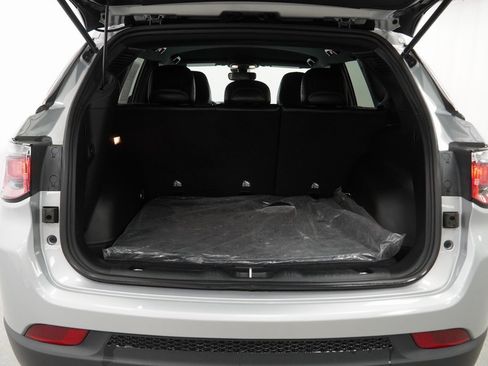 Certified 2025 Jeep Compass Latitude w/ Convenience Group image 42