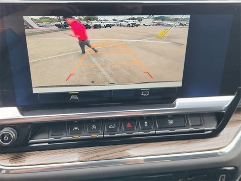 Used 2023 Chevrolet Silverado 1500 LT image 17