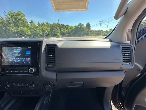 Used 2023 Nissan Frontier S w/ Technology Package AWD/4WD image 18