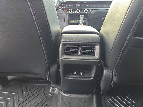 Used 2023 Honda CR-V Sport Touring image 27