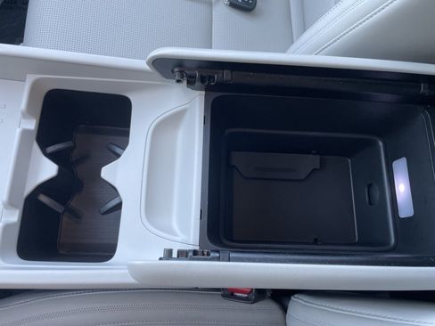 Used 2024 Hyundai Santa Fe Calligraphy image 49