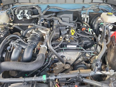 Used 2021 Ford Bronco Badlands image 24