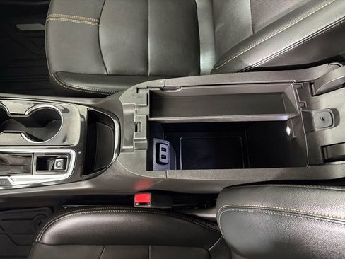 Used 2023 Chevrolet Equinox Premier image 34