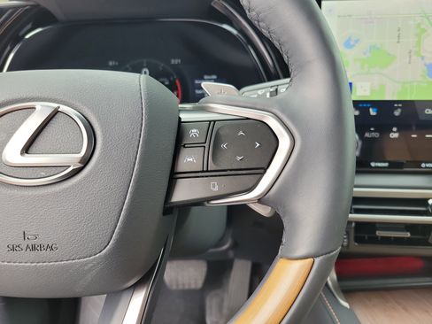 Certified 2025 Lexus RX 350 Premium Plus image 13