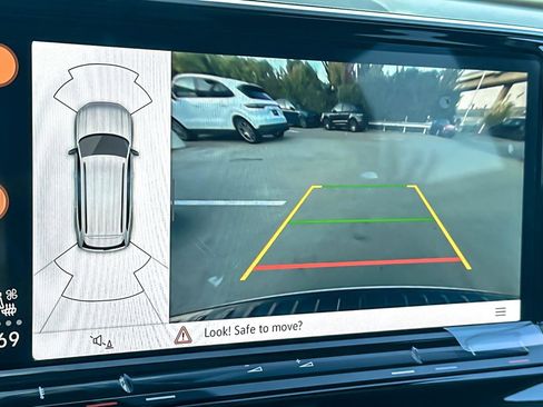 New 2026 Volkswagen Atlas Peak Edition image 19