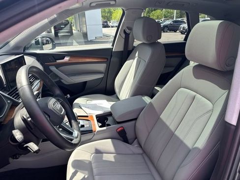 Certified 2023 Audi Q5 2.0T Premium Plus w/ Premium Plus Package AWD/4WD image 8