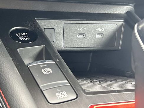 New 2026 Nissan Kicks SR w/ Cold Weather Package AWD/4WD image 32