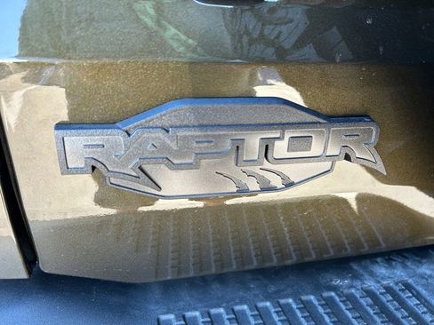 New 2025 Ford Bronco Raptor image 32