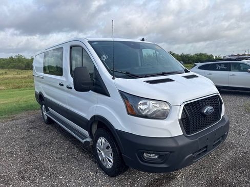 Used 2025 Ford Transit 250 Low Roof w/ Exterior Upgrade Package RWD image 4