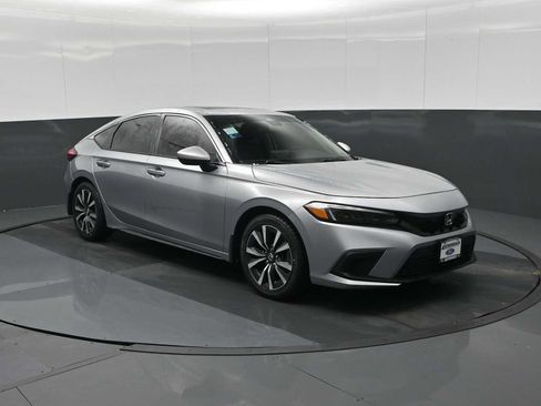 Used 2022 Honda Civic EX-L image 1
