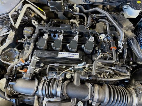 Used 2021 Honda Accord Sport image 39