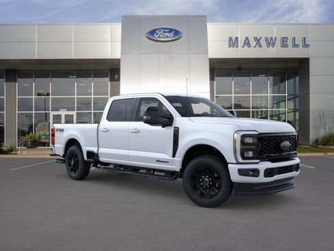 New 2026 Ford F250 Lariat w/ Black Appearance Package AWD/4WD image 29
