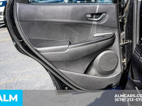 Used 2021 Hyundai Kona SE image 46