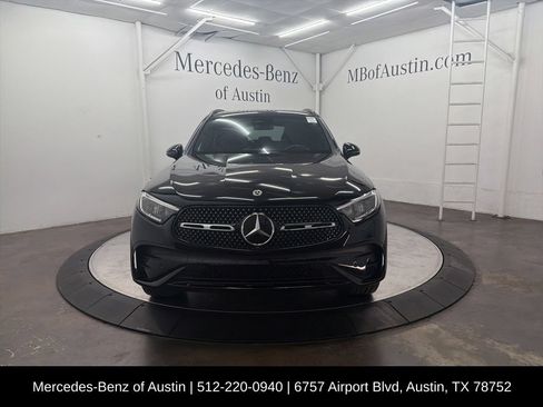 Certified 2026 Mercedes-Benz GLC 300 image 2