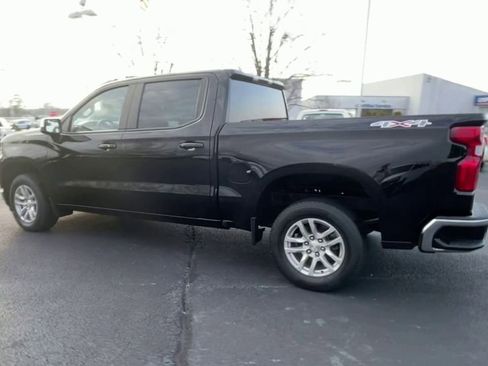 Used 2022 Chevrolet Silverado 1500 LT image 6