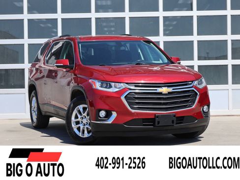 Used 2018 Chevrolet Traverse LT FWD image 1