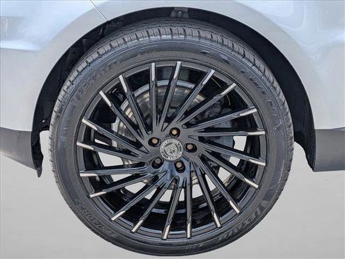 Used 2017 Land Rover Range Rover Sport SE AWD/4WD image 23